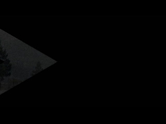 Синий электромобиль E5