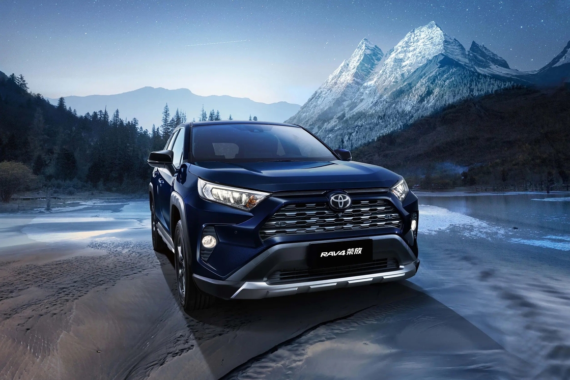 Компактный RAV4 Toyota Petrol SUV 2.0L 2.5L Двигатель FWD AWD 5 мест