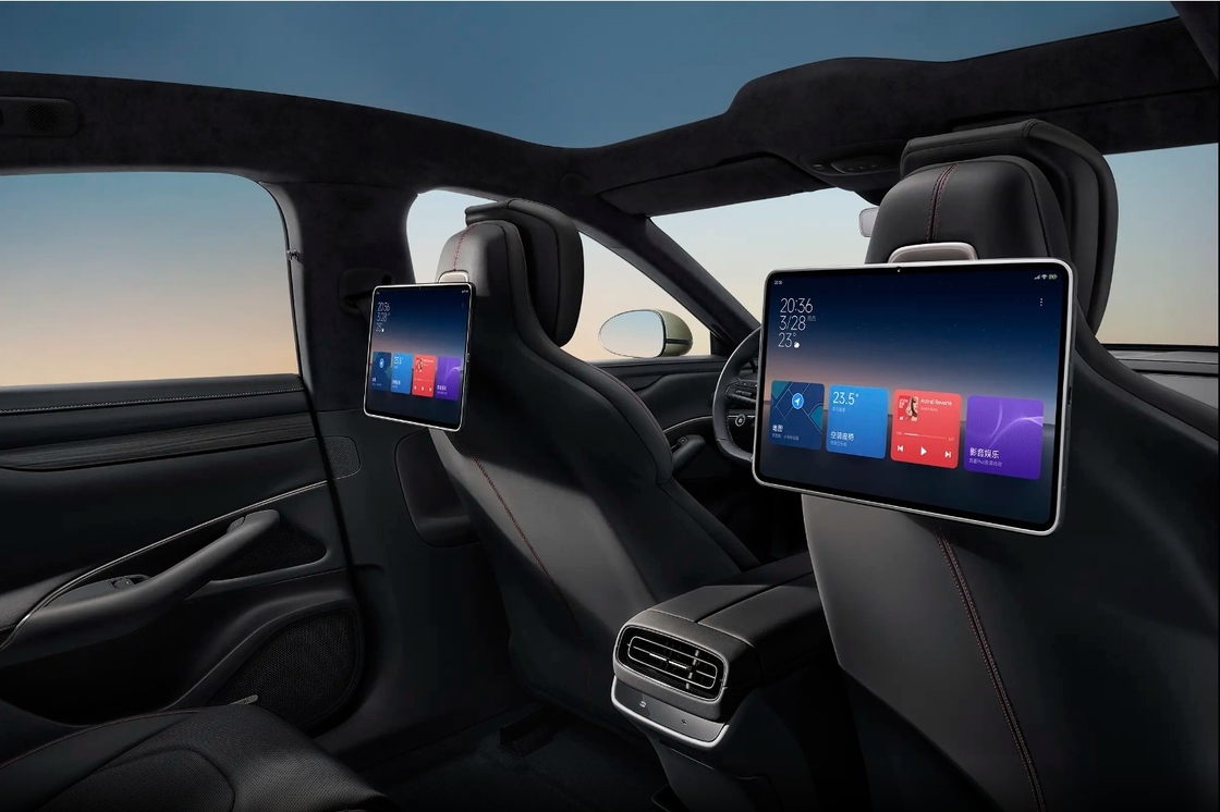 XIAOMI SU7 Седан AWD с полным приводом Электрический внедорожник 800 км 101 кВт / ч PS 495 кВт / 838nm R19