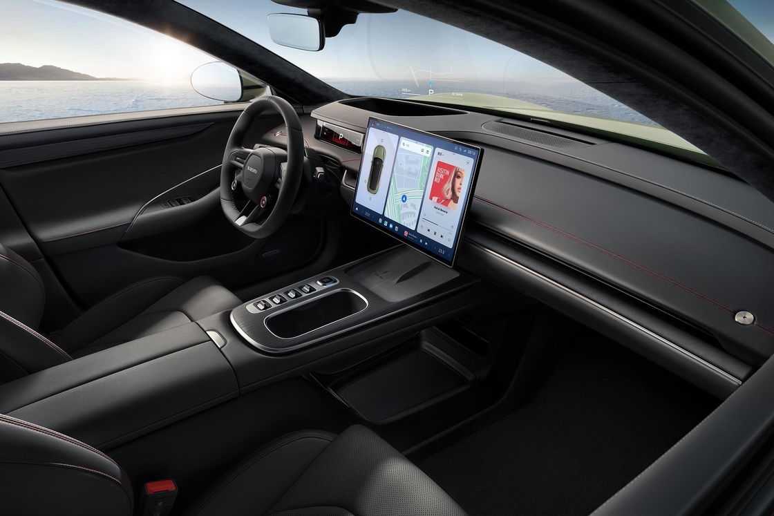 Xiaomi SU7 Седан AWD Электромобиль EV 800 км 101 кВт / ч PS 495кВт / 838nm R19 Четырехколесный привод Max LHD Устойчивый автомобиль мобильности