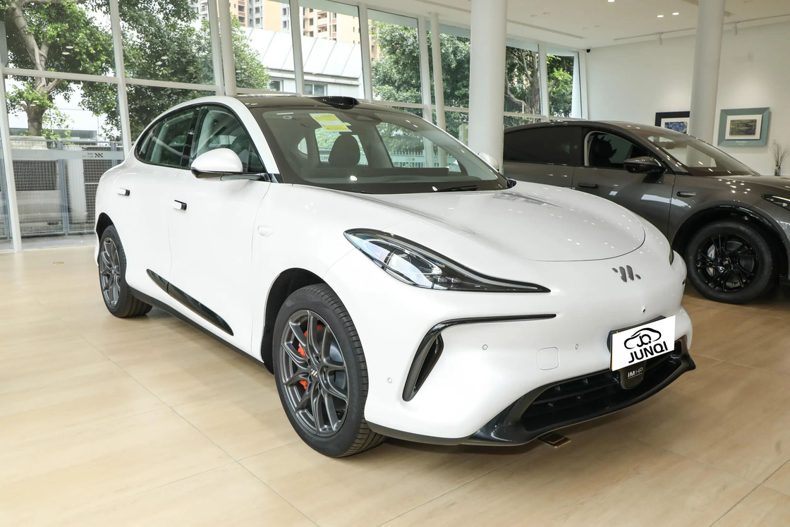 Zhiji LS6 2023 Max Super Performance Edition IM Электрический автомобиль 787 лошадиных сил Средний и большой внедорожник