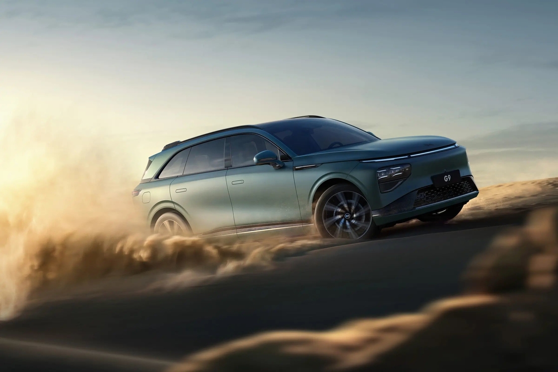 Xpeng G9 SUV Чистый электрический средний по большой 5-дверный 5-местный электрический кроссовер Xiaopeng Electric Car