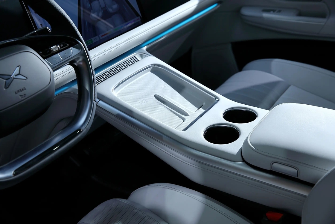 Компактный электромобиль Xiaopeng SUV 5 дверей 5 мест Электромобиль Xpeng G9
