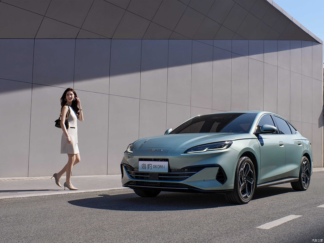 Максимальная скорость 180 км/ч BYD Electric Car Seal 06 среднего размера Plug In Hybrid Electric Car