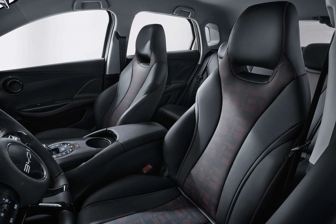 BYD E2 405 км Новый энергетический электрический седан Леворучный EV 5 дверей 5 мест