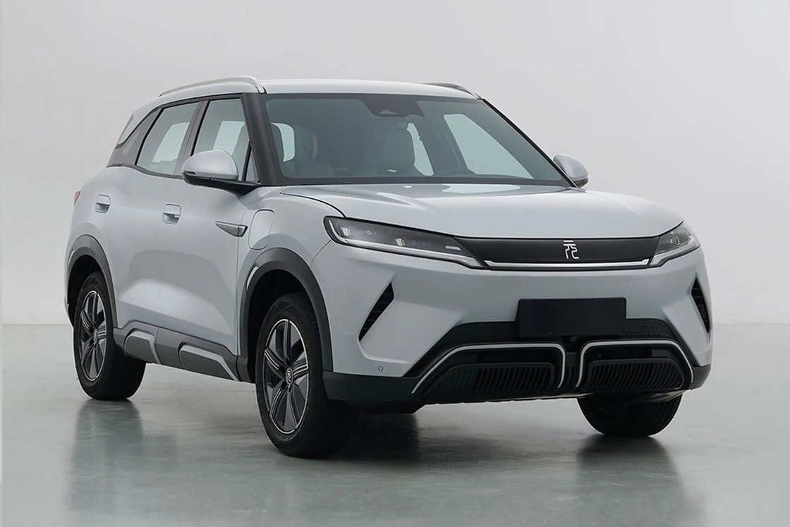 2WD BYD Электромобиль Юань Вверх EV 301 км / 401 км 5 дверей 5 мест Малый внедорожник