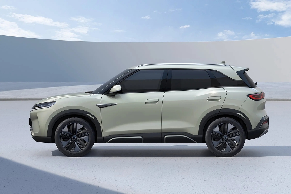 BYD Yuan UP - трансформирующий электрический подкомпактный кроссовер для современной городской мобильности