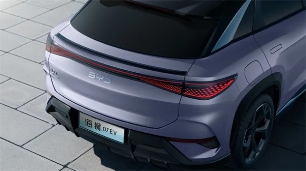 Роскошный электромобиль BYD левый привод BYD Sea Lion 07 EV быстрая зарядка 0,42 часа