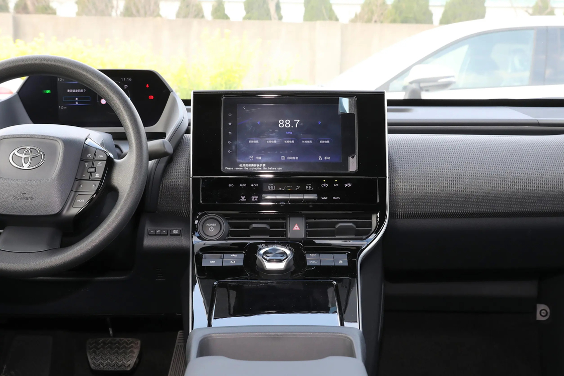 250 Miles Range Toyota SUV Электромобиль 5 мест Чистый электрический Toyota Bz 4X Автомобиль