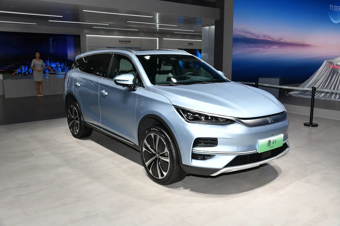 Роскошный BYD Tang Electric Car EV 185Km/H Левый привод в гибридном внедорожнике