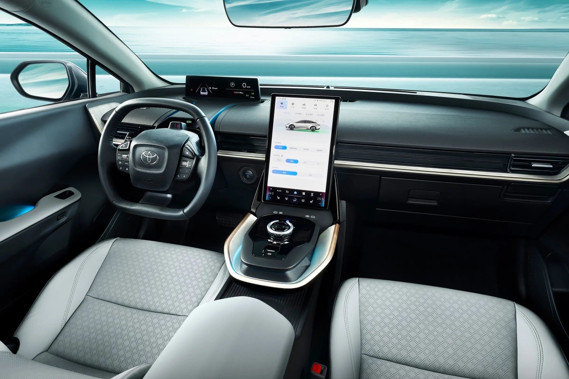 Средний размер Toyota Electric Sedan 517 км Elite PRO Чистый электрический Toyota Bz3 EV
