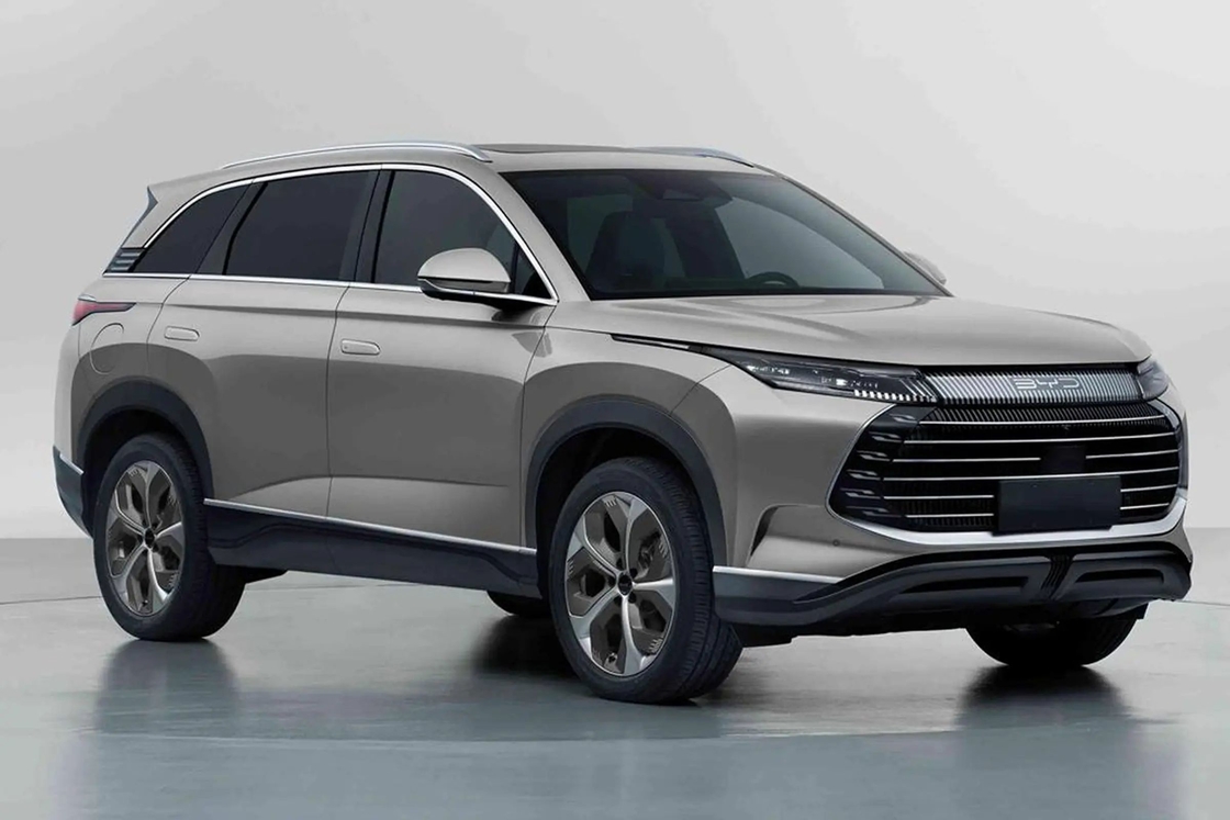 BYD Electric Car Frigate 07 Glory Edition Шестиугольный дизайн Шкаль Белый цвет интерьера