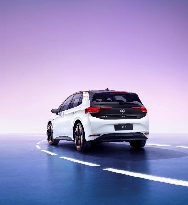 VW Volkswagen Электромобиль ID3 Седан Тип Чистоэлектрический 170 лошадиных сил