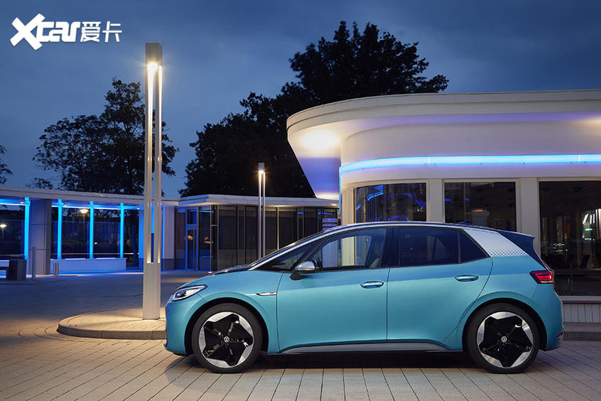 Средний размер ID 3 Volkswagen Электромобиль VW Опыт будущего устойчивого вождения