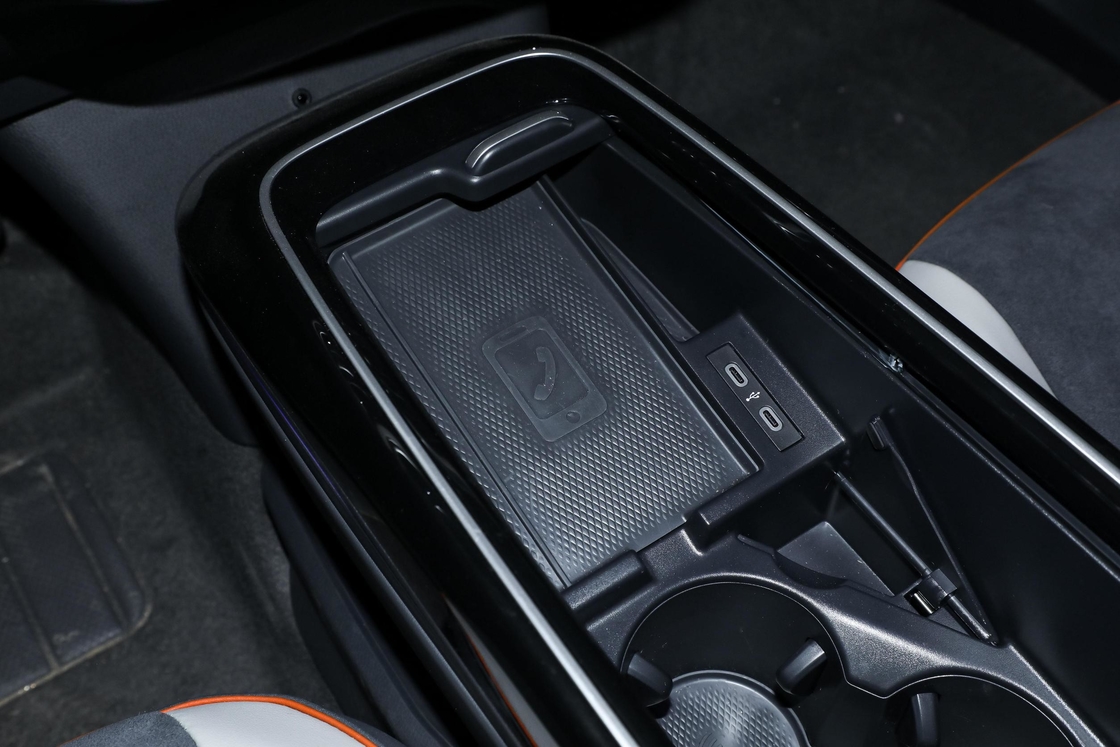 VW ID.6 Умный и стильный выбор для семейного транспорта с электрическим питанием