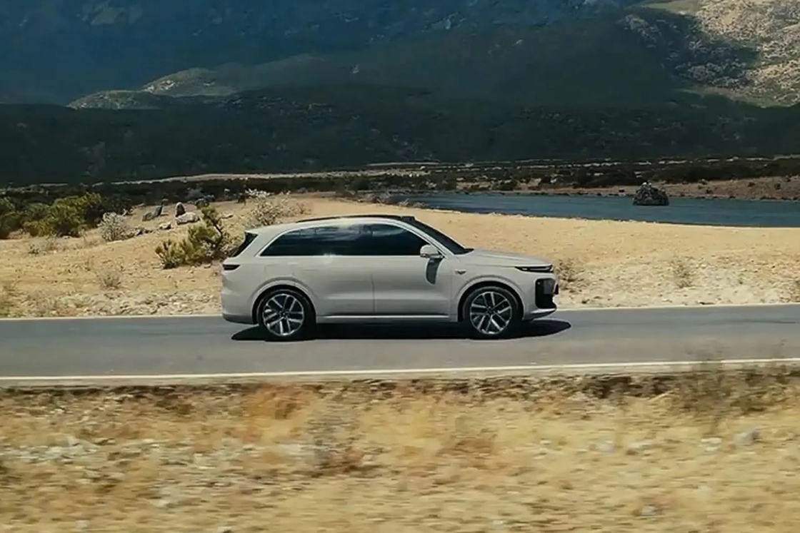 L6 Lixiang Electric Car 5 дверей 6 мест SUV для семейного комфорта и стиля на дороге