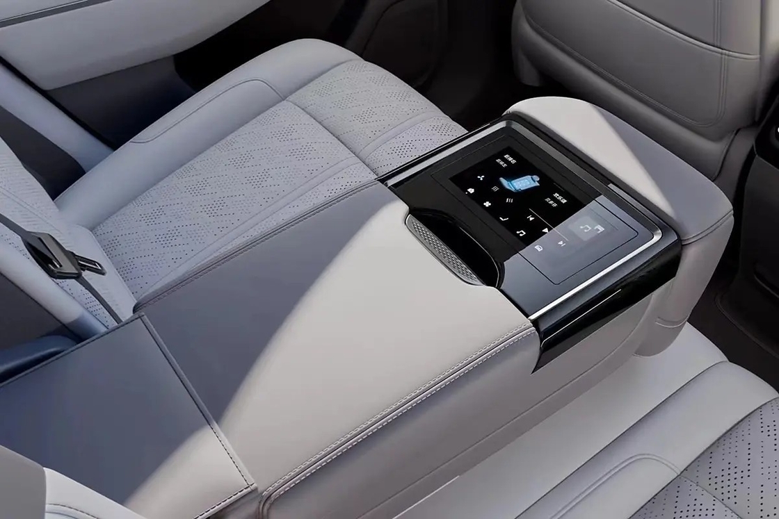 Прямая продажа Zeekr 7x 2025 Высокоскоростное электромобиль Автомобиль Geely Zeekr 7x 4wd Новые энергетические транспортные средства Zeekr Автомобиль