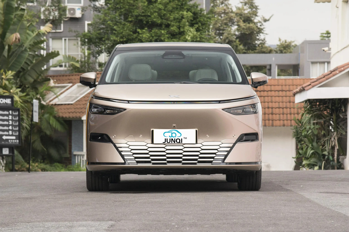 2024 Xpeng X9 702 Ultra Long Range Pro / Max Edition EV 7-местный MPV с 320 лошадиными силами Новый автомобиль FWD Евро VI Xpeng X9 Из КитаяV