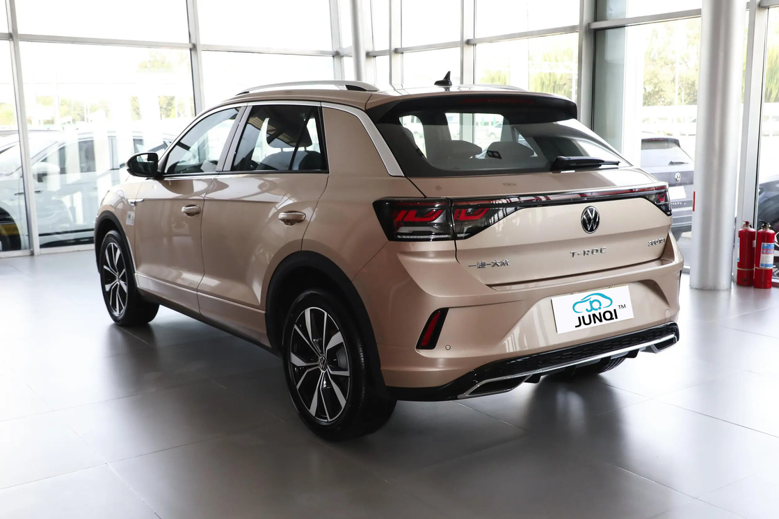Горячая продажа Volkswagen TROC 2024 Новый автомобиль высокопроизводительный доступный автомобиль компактный внедорожник роскошный 1.4T бензиновый автомобиль Большая вместимость