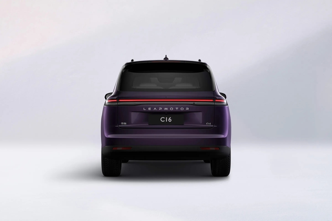 Лучшая стоимость Новые энергетические транспортные средства 2024 Leapmotor C16 Электрический внедорожник Китайский Smart EV с высокой производительностью Готовы к отправке