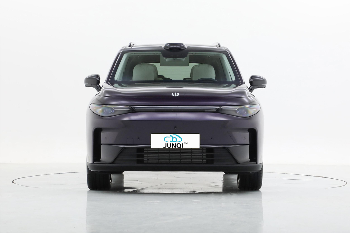 Лучшая стоимость Новые энергетические транспортные средства 2024 Leapmotor C16 Электрический внедорожник Китайский Smart EV с высокой производительностью Готовы к отправке