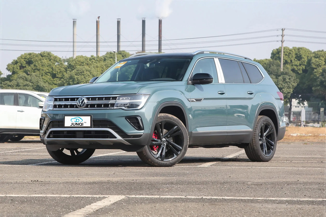 Китай Подержанный автомобиль VW Touron 2.5T-A/MT-530 4WD флагманская версия 7-местный Большой космический внедорожник