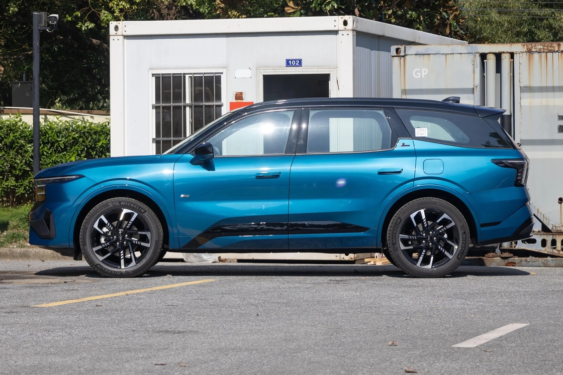Ford Edge Ruijie L 2.0T EcoBoost E-гибридный 4WD 5-дверный внедорожник Электрический автомобиль