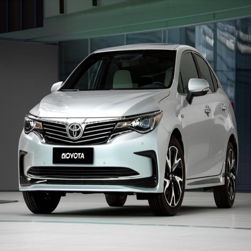 Топливная экономичность 30 миль на галлон и объем двигателя 1000-1600 куб. см. Автомобиль Toyota Motor Company для производительности